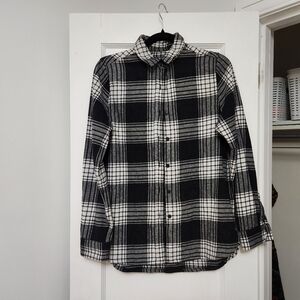 Anian Flannel Black White Button Up size small